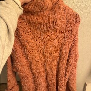 Elegant Cable Knit Turtleneck Sweater - Rust